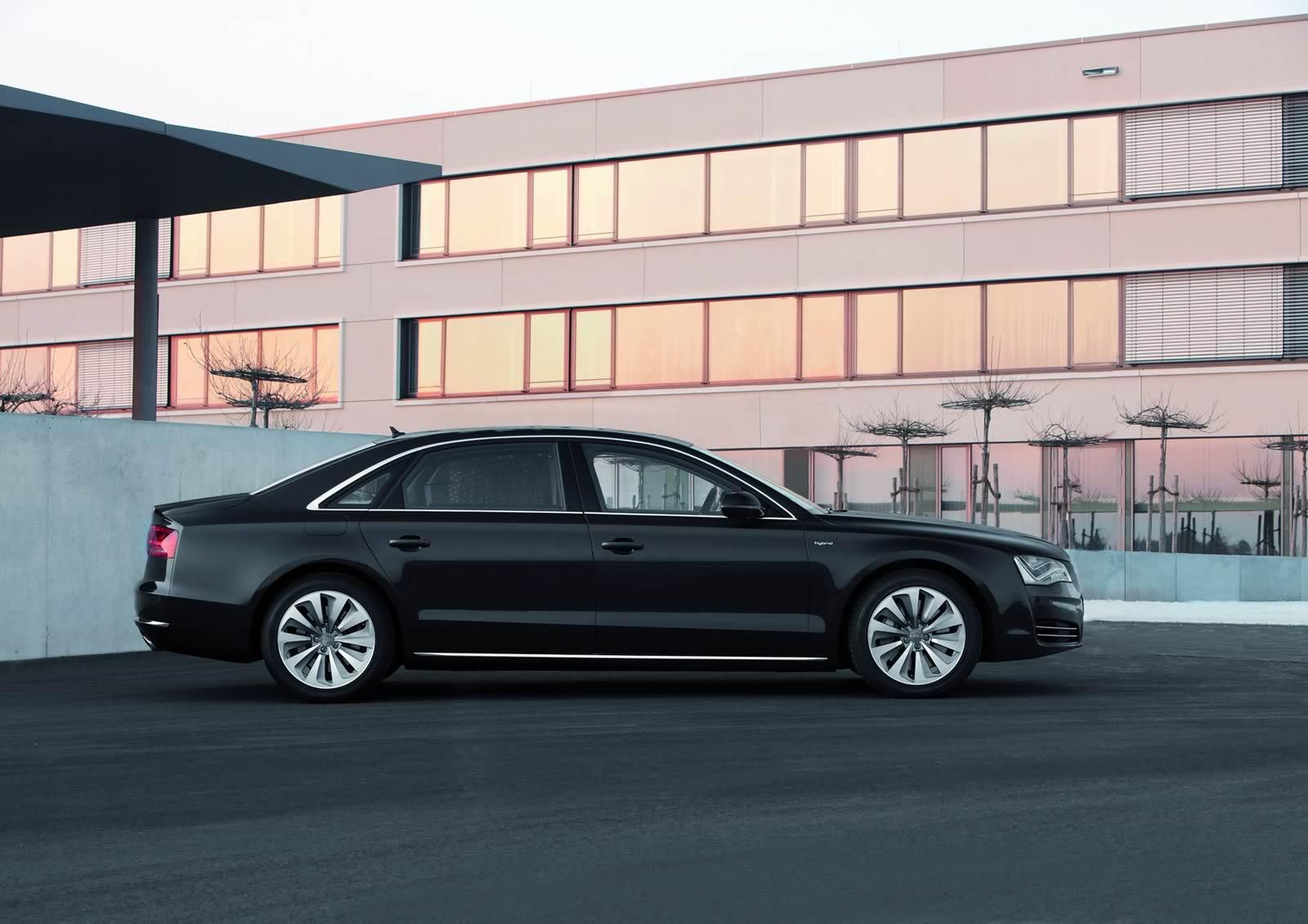 Audi A8 Hybrid