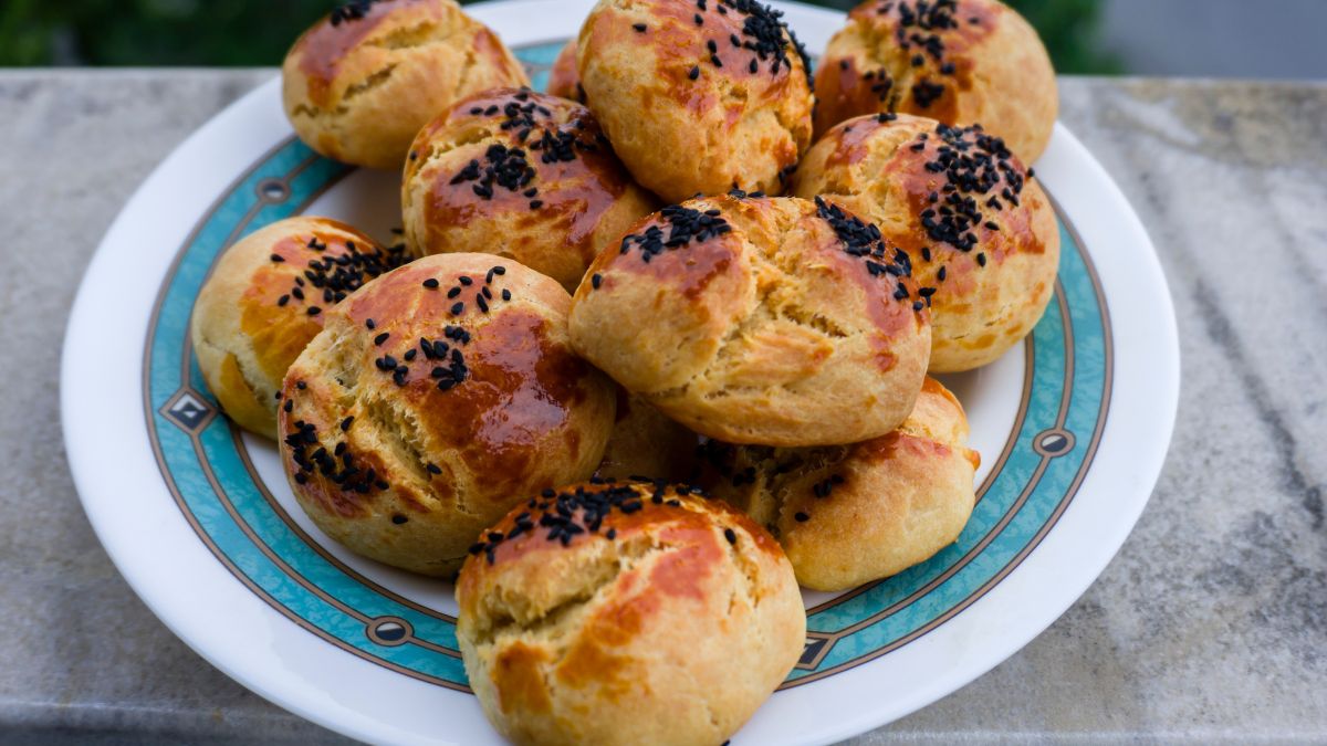 Bułeczki ze szpinakiem - Pyszności