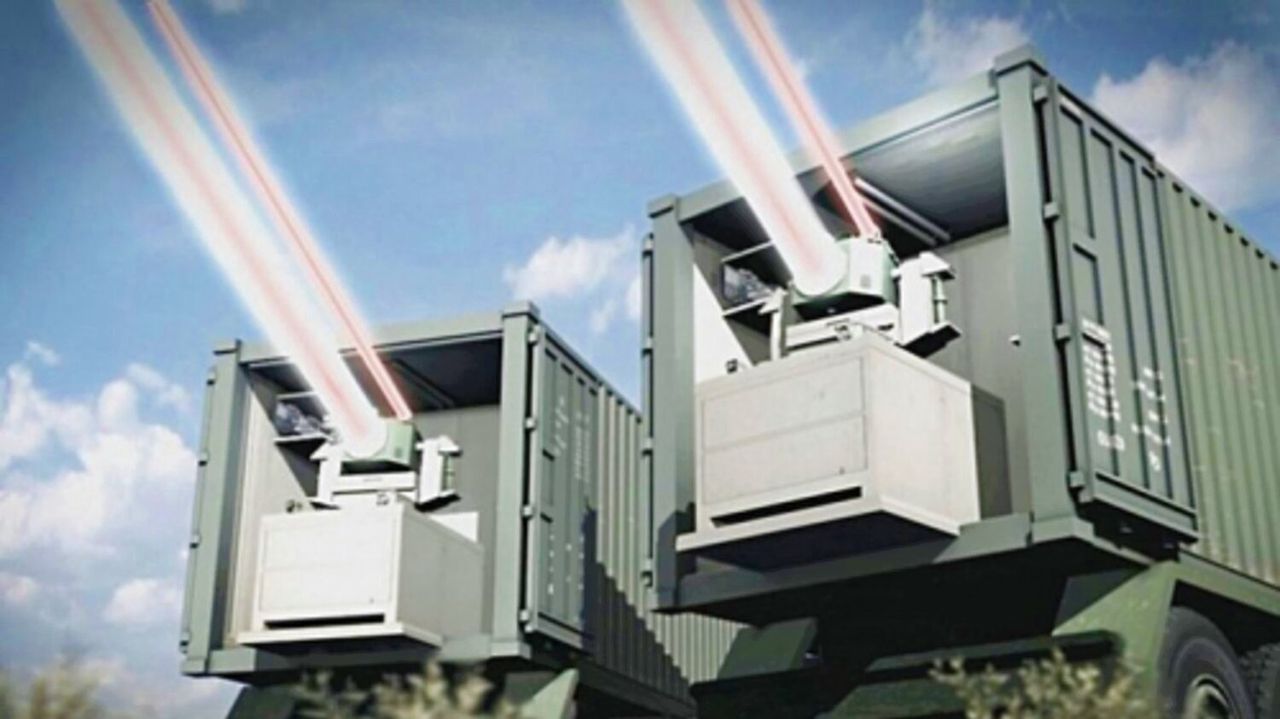 Izrael będzie się bronić laserami. System "Iron Beam" przeszedł testy - Wizualizacja działania systemu Iron Beam. 