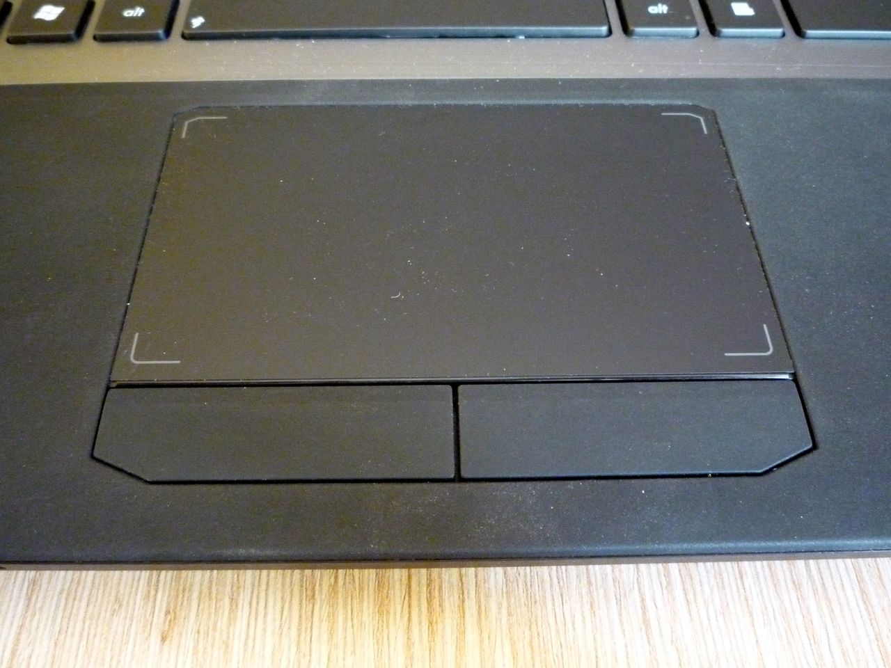 Asus G75VW 3D - touchpad