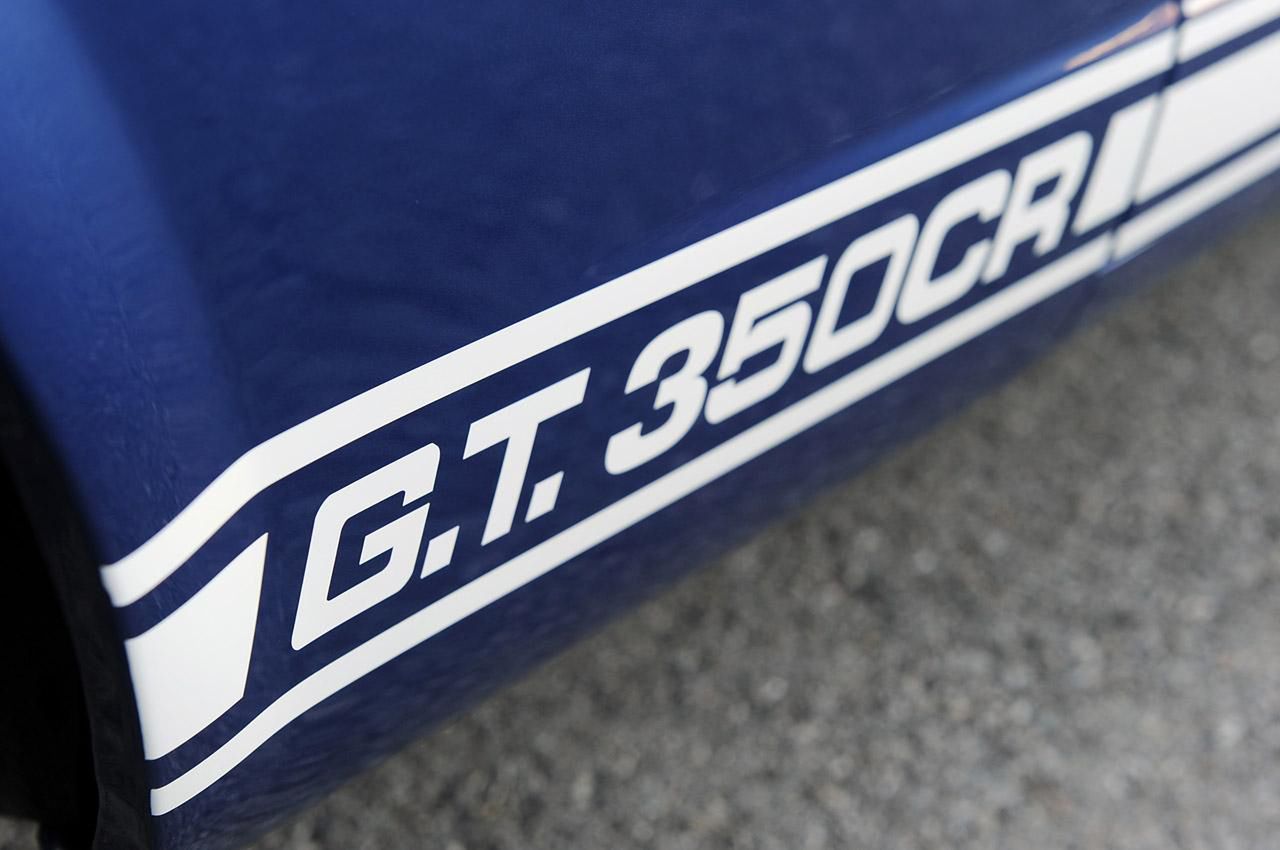 Classic Recreations 1966 Shelby GT350CR na efektownych zdjęciach [galeria] 16