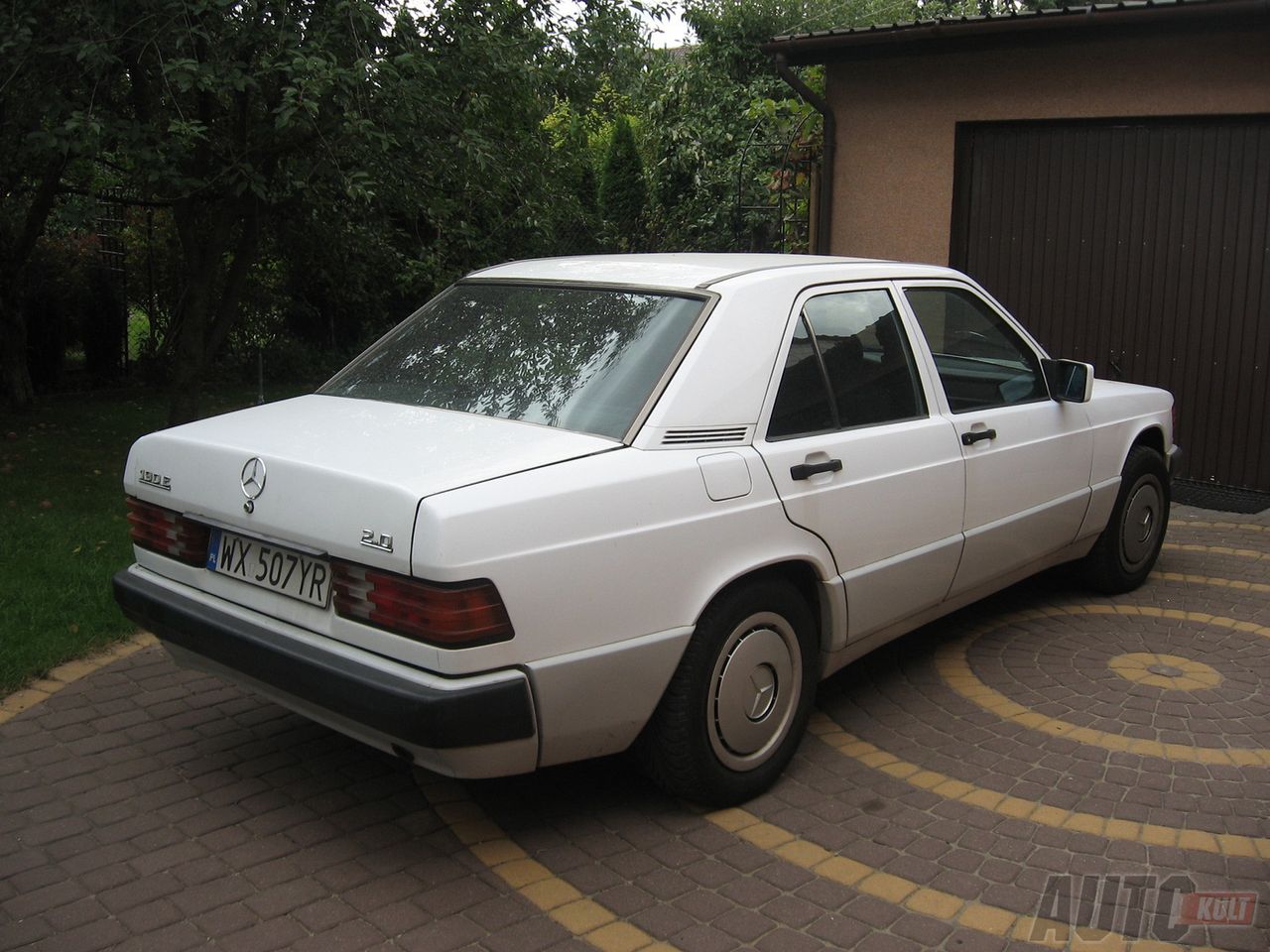 Mercedes W201