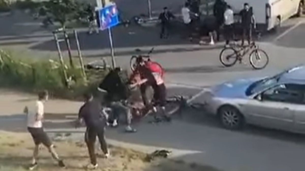 Moment pobicia zarejestrowały kamery