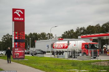 Paliwo w Polsce najtańsze w UE. Kierowcy przyjeżdżają z zagranicy