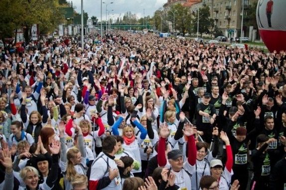 Tragedia na mecie "Biegnij Warszawo". Zmarł jeden z uczestników