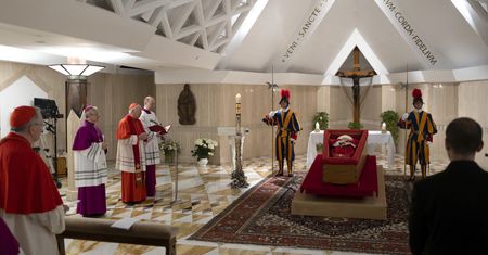 Przeniosą ciało papieża. Są wszystkie szczegóły