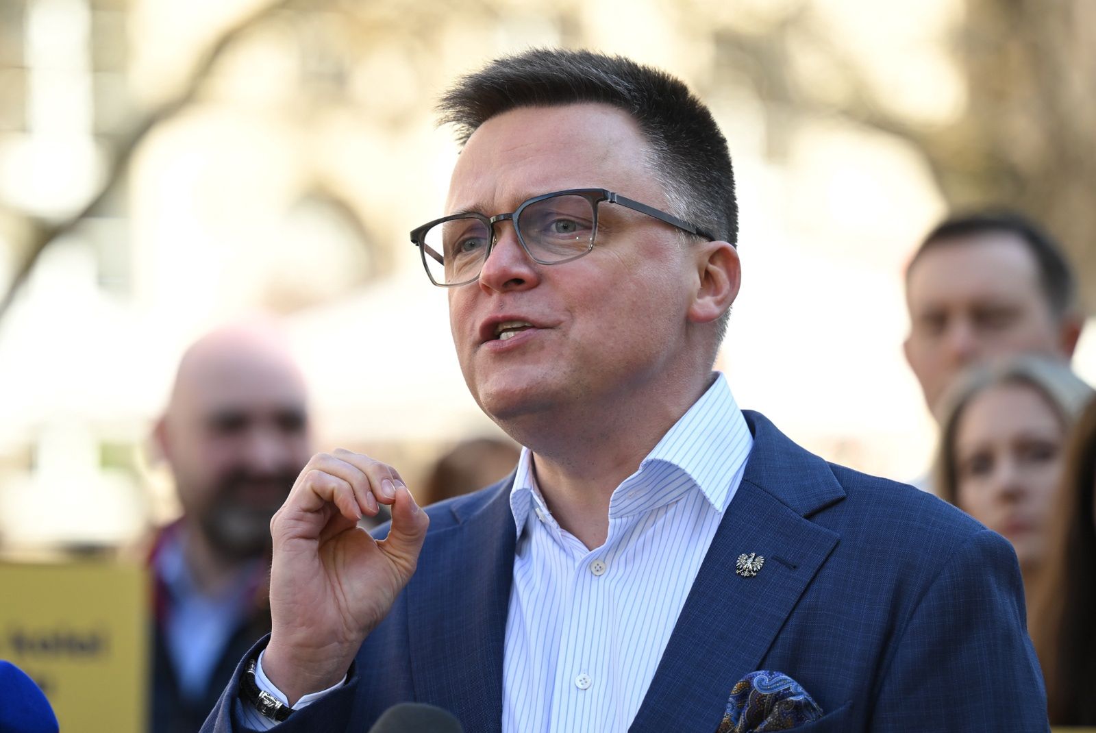 Wybory prezydenckie 2025. Kim jest Szymon Hołownia? Sylwetka i program kandydata na prezydenta RP