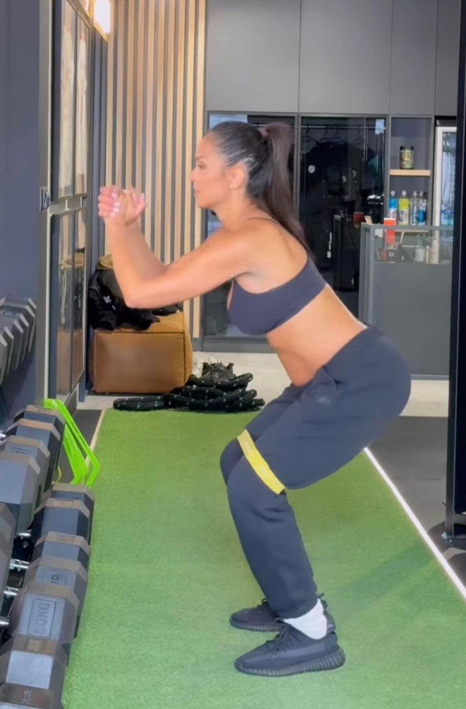 Klaudia El Dursi odsłania ciążowe krągłości podczas treningu 