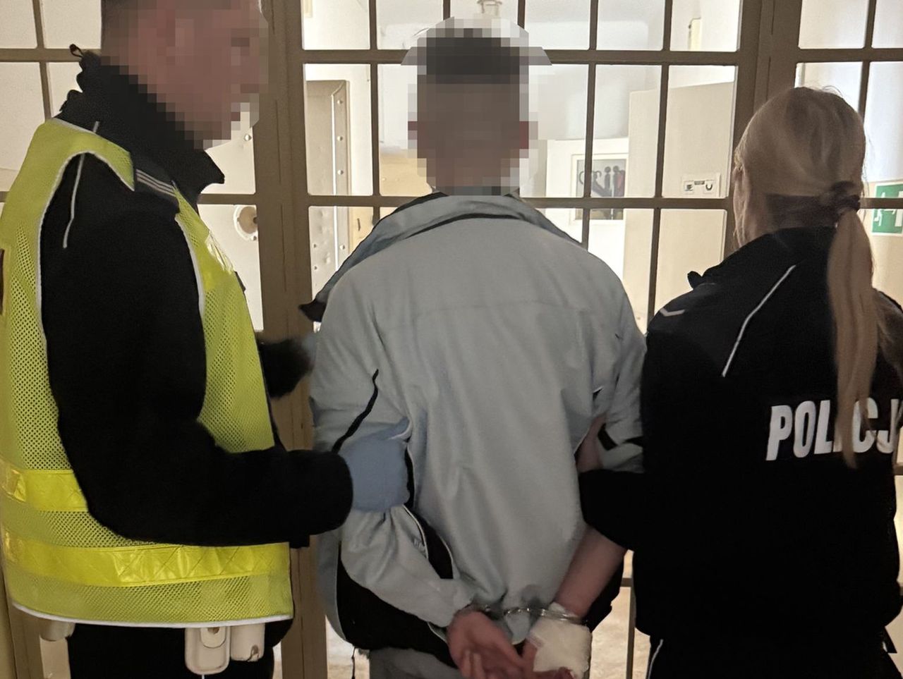 Sokołów Podlaski: Agresywny mężczyzna zaatakował pracownicę Centrum Pomocy Socjalnej. Musiała uciekać do łazienki