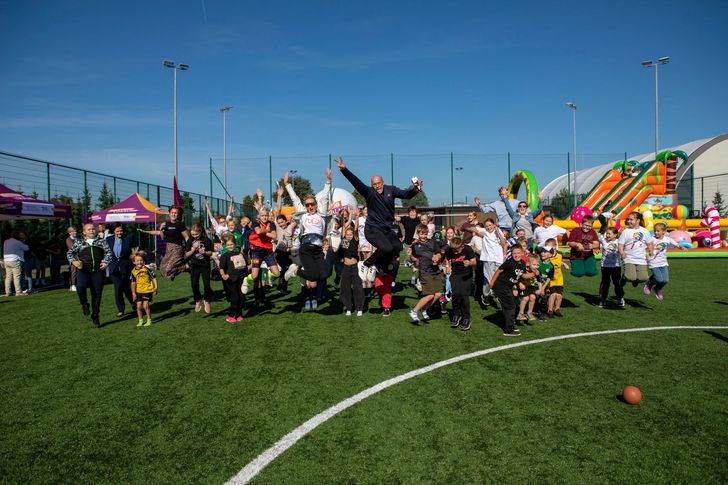 Budzyń ma nowy sportowy kompleks. Orlik i kryty kort już otwarte
