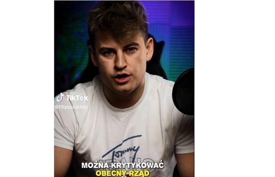 Filip Zabielski wychwala na TikToku PiS. "Ludzie mu nie wierzą"