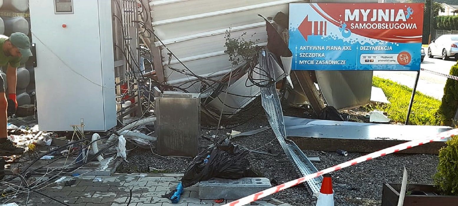 Jejkowice. Wybuch na myjni obudził mieszkańców 