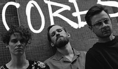 Cieślar, Ziębińska i Fejfer założyli studio gier The Failcores. Pracują nad „Niewidzialną ręką wolnego rynku”