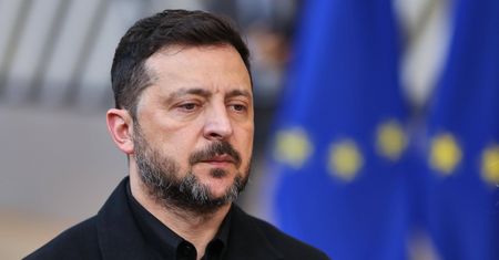 Decyzja Nawrockiego ws. orderu Zełenskiego. Kijów odmawia komentarza