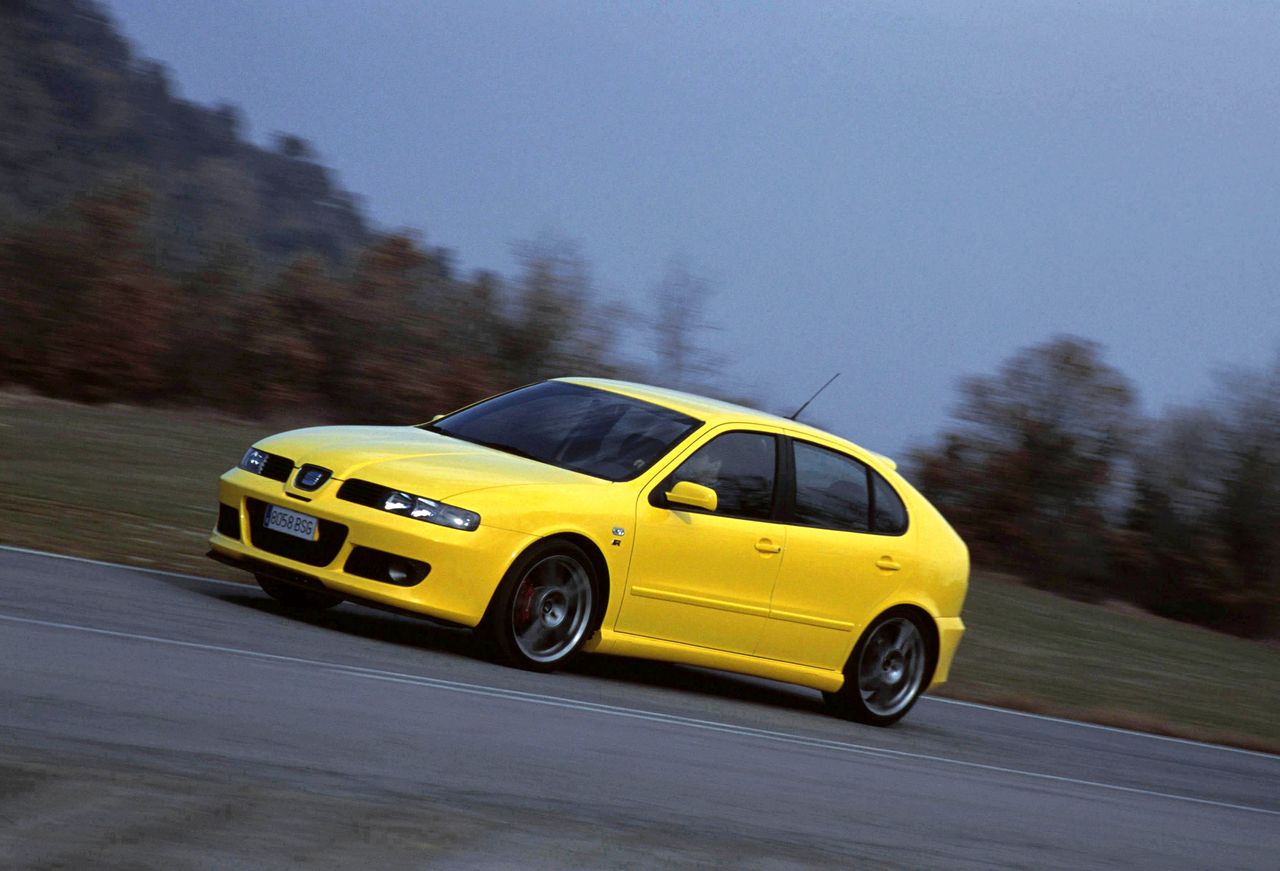 Seat Leon Cupra to jeden z najatrakcyjniejszych i najtańszych w utrzymaniu hot hatchy sprzed lat.