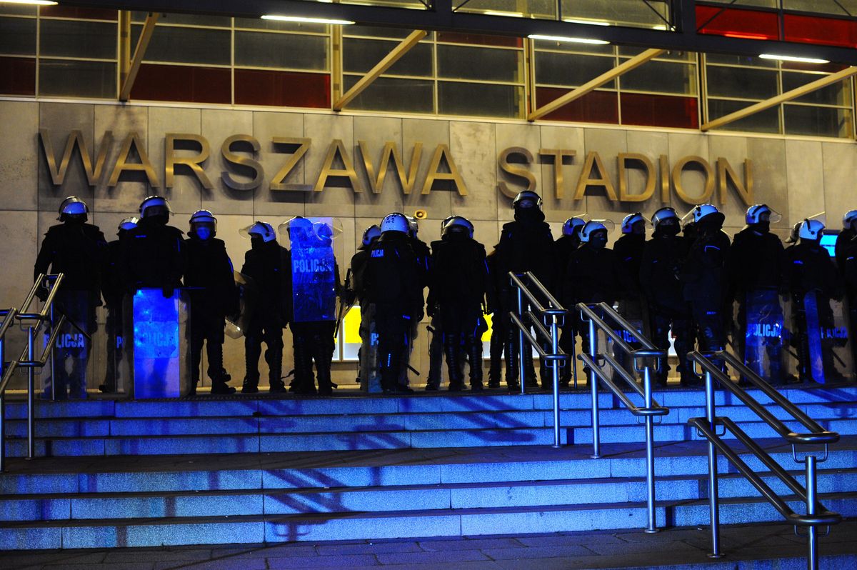 Do bulwersujących wydarzeń doszło podczas Marszu Niepodleglosci na stacji PKP Warszawa Stadion 