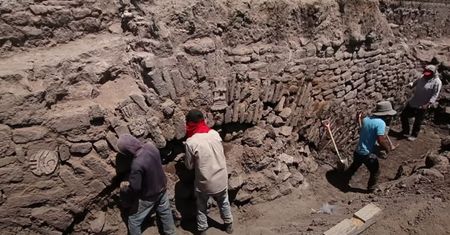 Nietypowa sytuacja w Meksyku. Archeolodzy zakopią odkryty zabytek