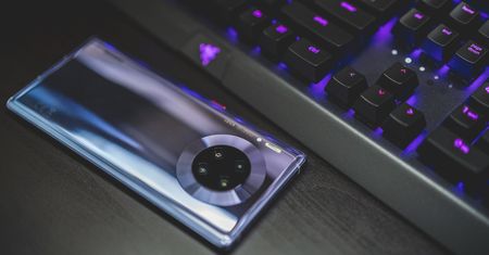 Huawei ma problem. Donald Trump wydał kolejny wyrok