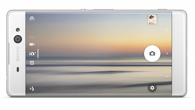 Sony Xperia XA Ultra - smartfon stworzony z myślą o selfie 1