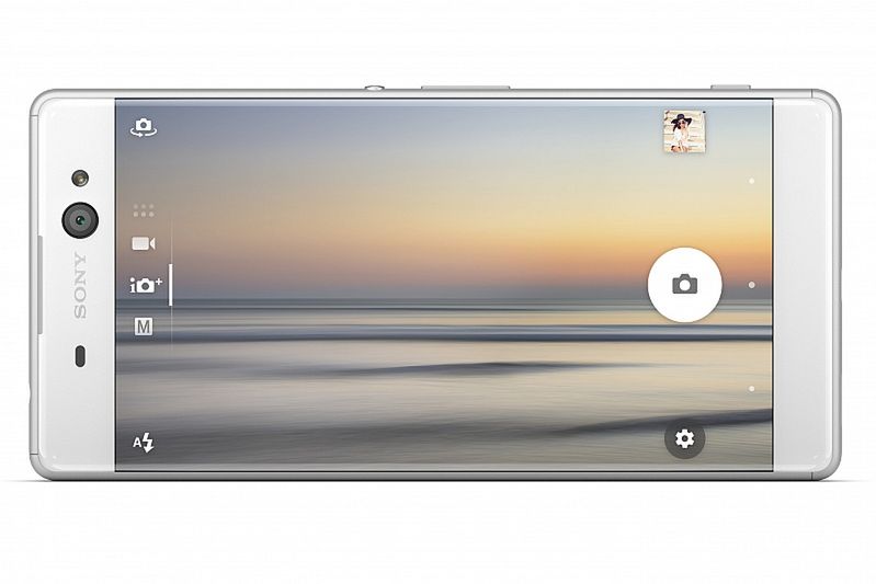 Sony Xperia XA Ultra - smartfon stworzony z myślą o selfie