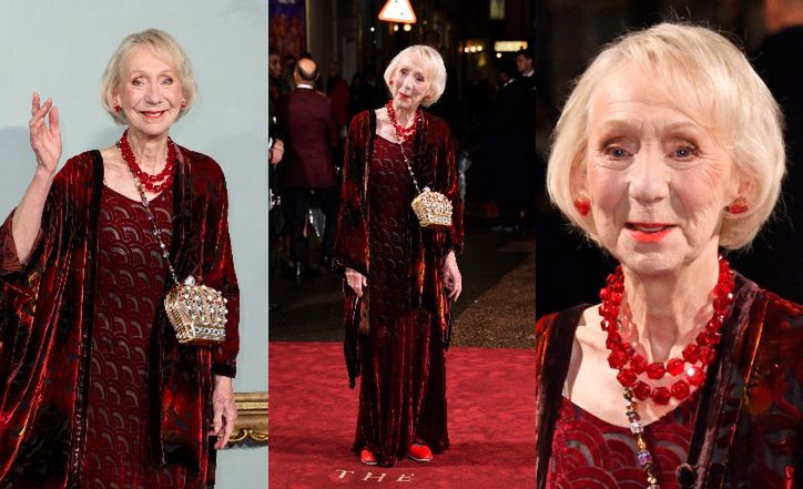 Marcia Warren jako Królowa Matka