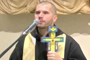 Ks. Galus nie chce opuścić pustelni w Czatachowie. Kuria złożyła wniosek o eksmisję