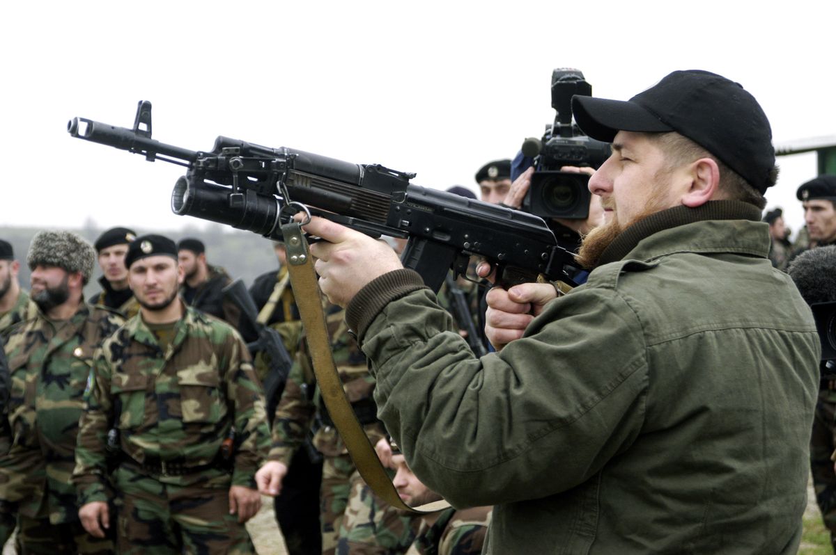 Bojownicy Kadyrowa znów starli się z innymi rosyjskimi żołnierzami podczas trwania ciężkich walk na froncie. 
