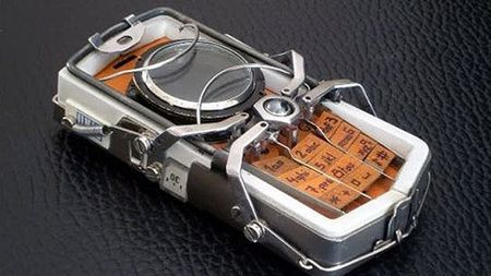 Drugie życie Nokii 2330 - steampunk 1