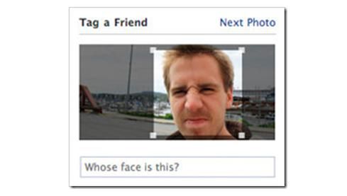 Facebook będzie wykrywać twarze na zdjęciach