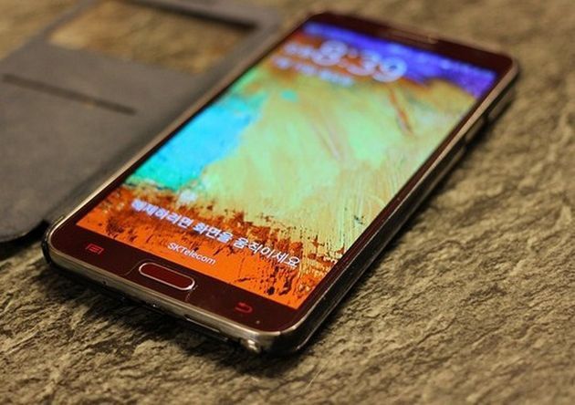 Jaki telefon dla dziecka na wakacje?