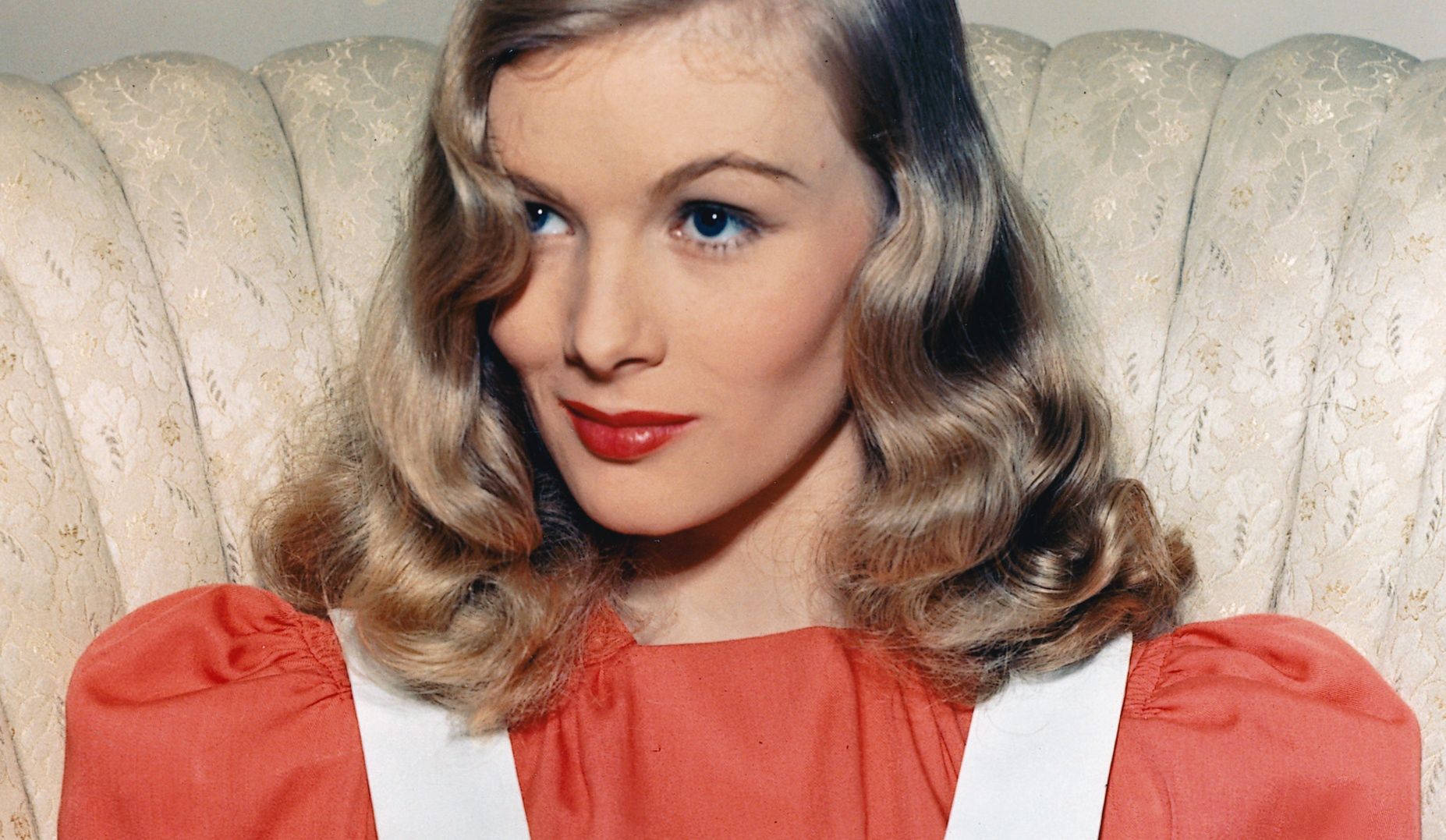 Veronica Lake
