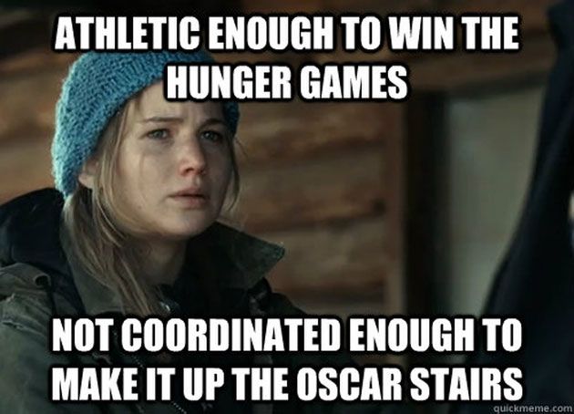 Upadek JLaw, "sutki" Anne Hathaway, kapitan Kirk. Zobaczcie oscarowe memy 4