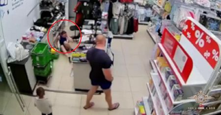 Skandal w sklepie pod Moskwą. Uderzył pracownicę. Na oczach dziecka