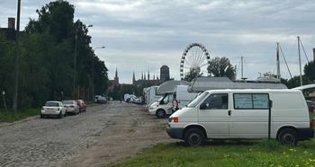 Burza o dziki kemping w centrum Gdańska. "Komu mielibyśmy przeszkadzać?"