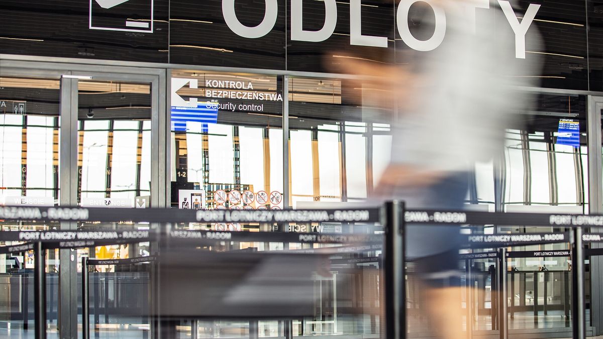 Lotnisko Warszawa-Radom w ten weekend przekroczy próg 20 tys. odprawionych pasażerów