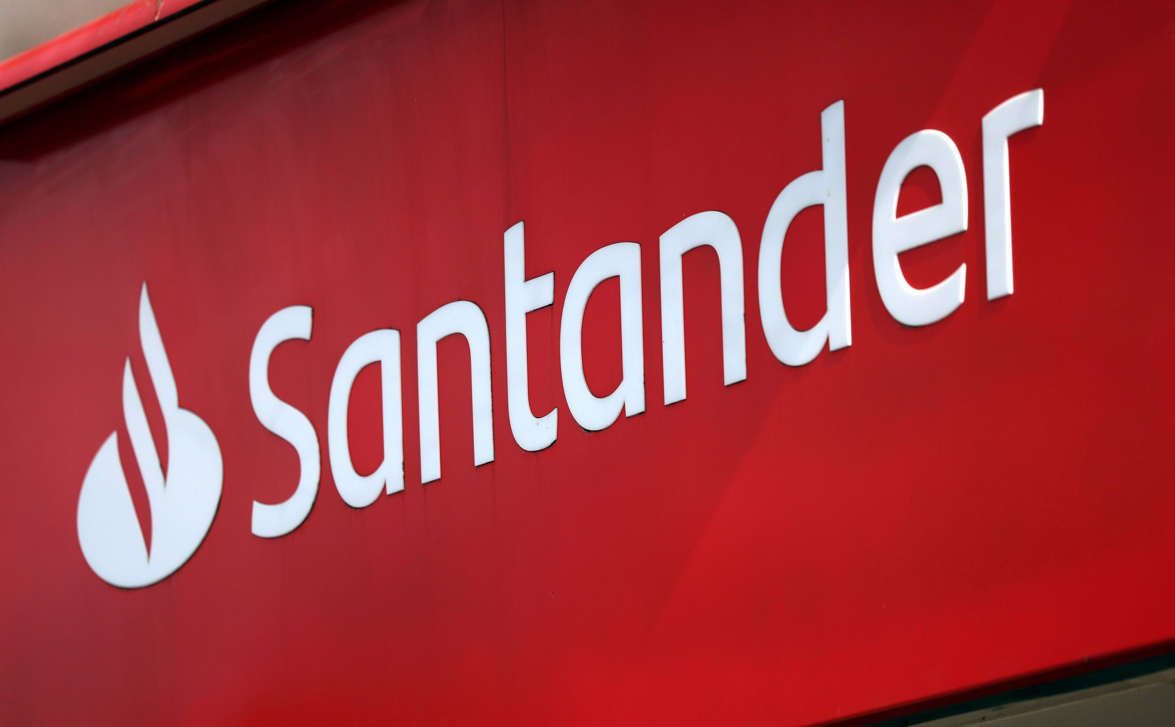 Czy Santander Bank zmieni właściciela?