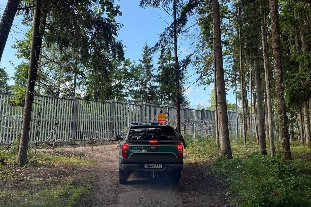 Nielegalnie przekroczyli granicę. Teraz żądają wysokiego zadośćuczynienia