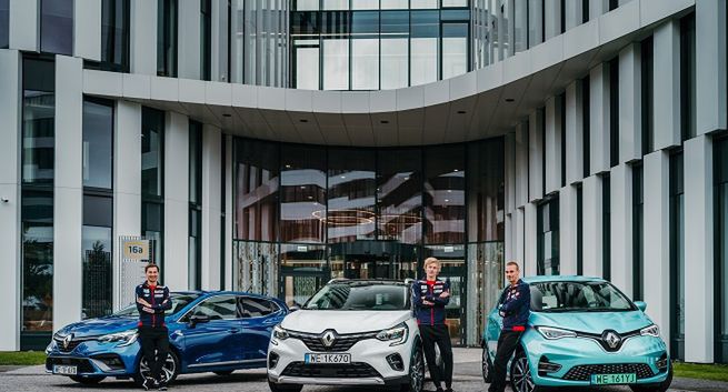 Kamil Stoch, Piotr Żyła i Dawid Kubacki testują elektryczne i hybrydowe samochody Renault (wideo)