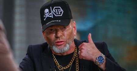 Krzysztof Rutkowski skromnie o swoim majątku: "Mam miliony złotych na koncie". Co sądzi o Polakach?