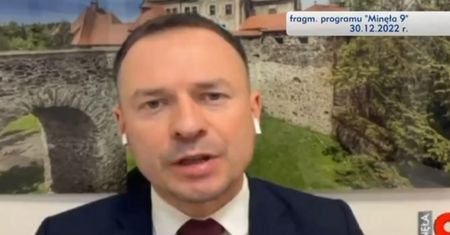 Piotr Borys procesuje się z TVP. Sąd przyznał rację politykowi PO