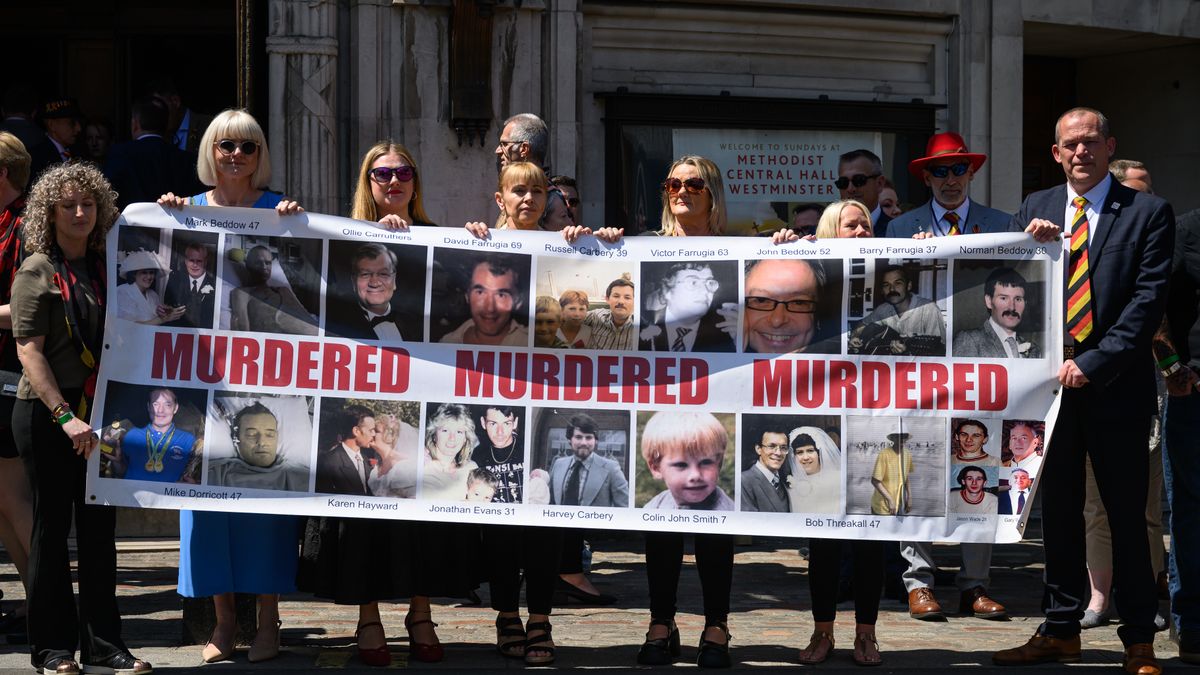 Protest pod Methodist Central Hall w Londynie