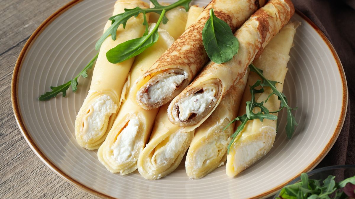 Naleśniki wytrawne z serkiem fromage