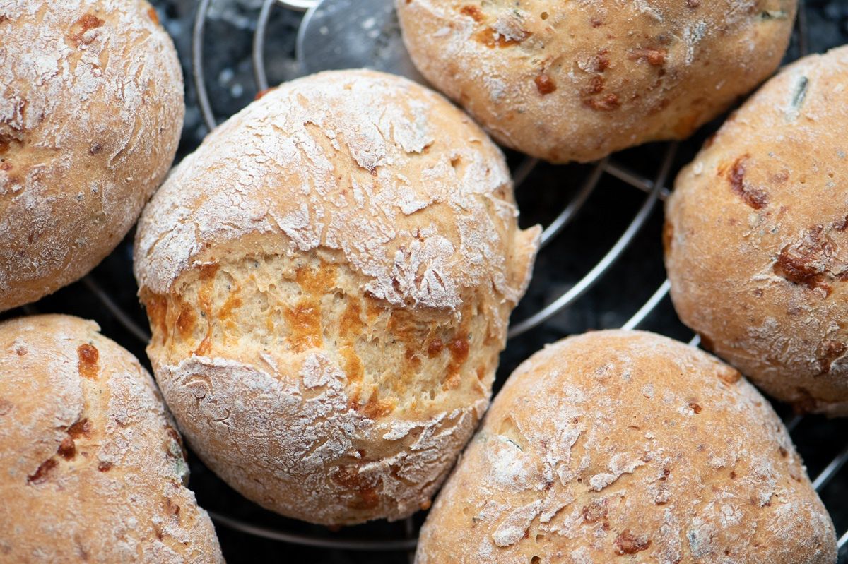 Cottage cheese rolls: A quick and healthy bread alternative