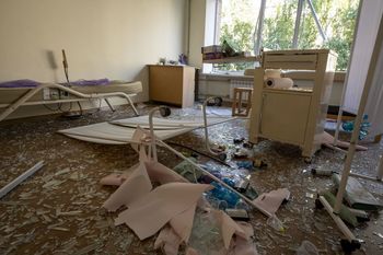 Ataki na placówki medyczne przyspieszają. Lekarze Bez Granic alarmują