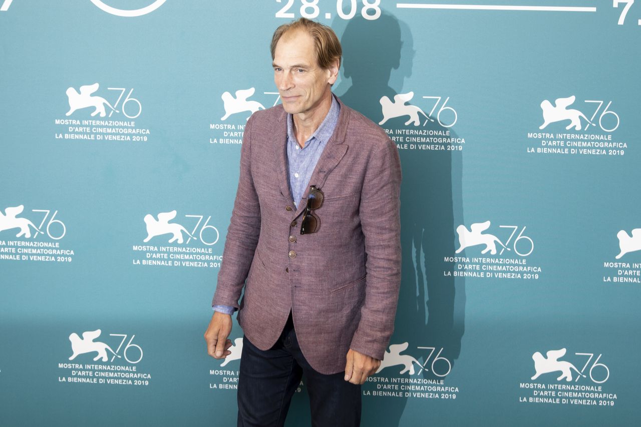 Julian Sands