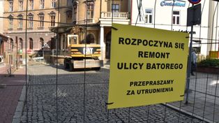 Tarnów: Ruszył remont ul. Batorego. Przy wjeździe z Krakowskiej stanęły zagrodzenia