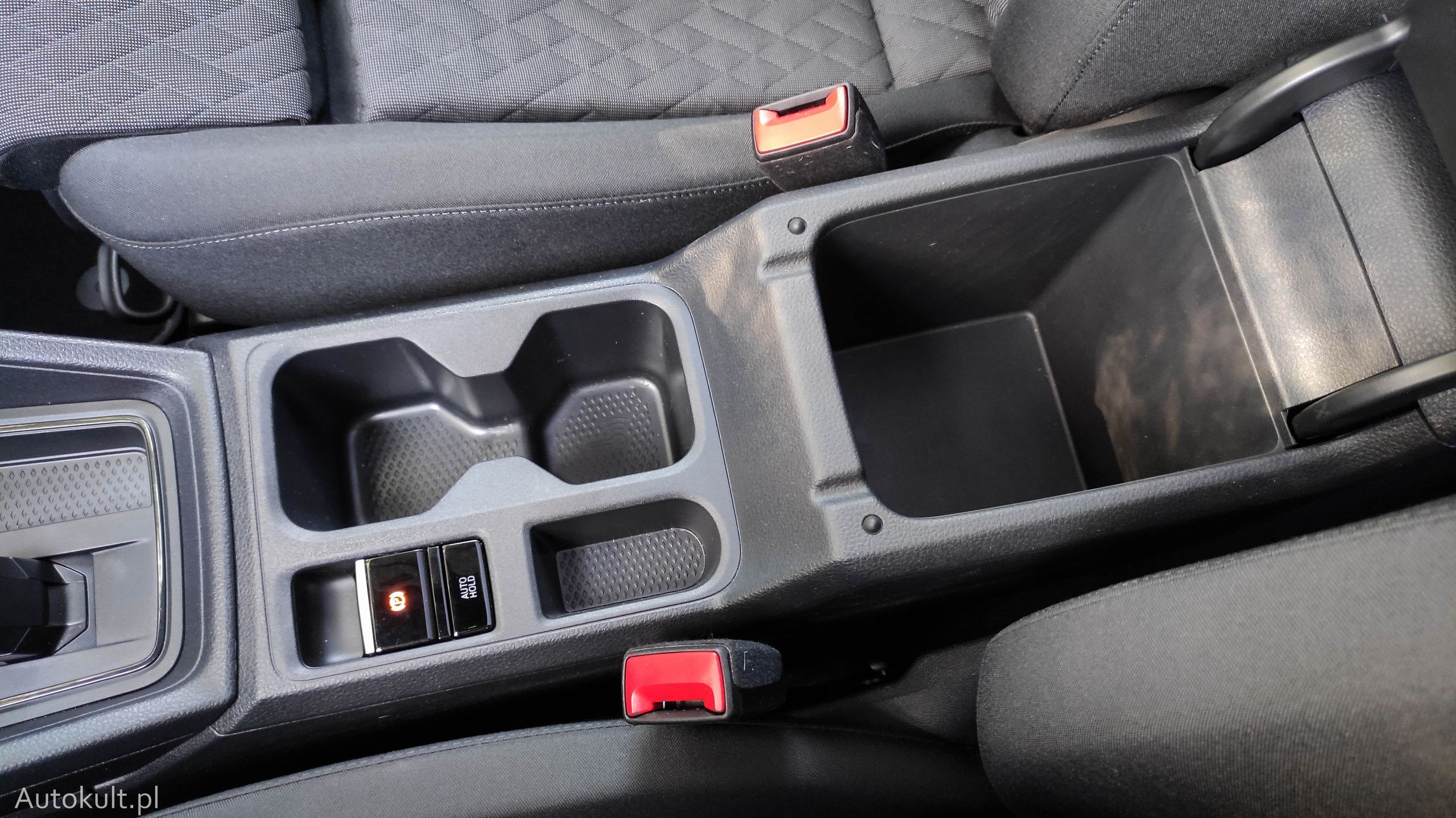 Volkswagen Caddy Dark Label