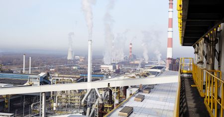Wskaźnik PMI dla przemysłu zaskoczył. "Widać światełko w tunelu"