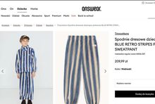 Pasiasty strój usunięty z oferty Answear.com