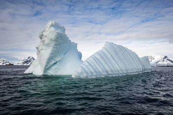 Kulminacja topnienia lodowców. "To naprawdę porusza nasze serca"